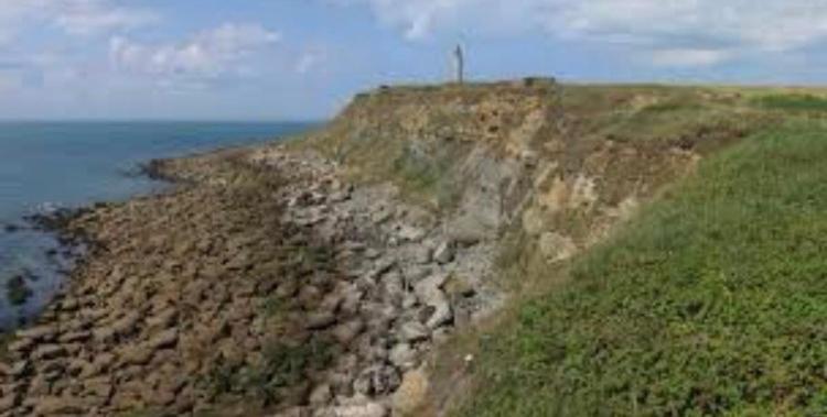 Longere Entre Terre Et Mer Marquise Exterior photo